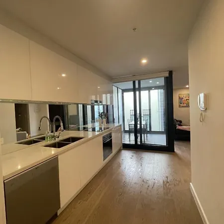 Modern 1Bd Apt W Free Parking In Central Brunswick Melbourne Exterior photo